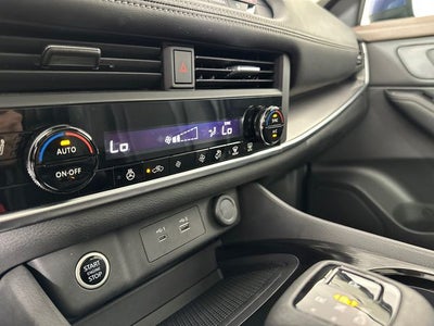 2023 Nissan Rogue SV Premium Package