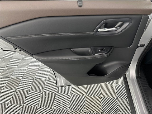 2023 Nissan Rogue SV Premium Package