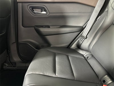 2023 Nissan Rogue SV Premium Package