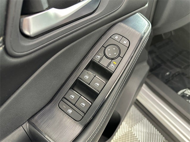 2023 Nissan Rogue SV Premium Package