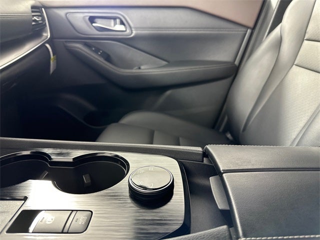 2023 Nissan Rogue SV Premium Package