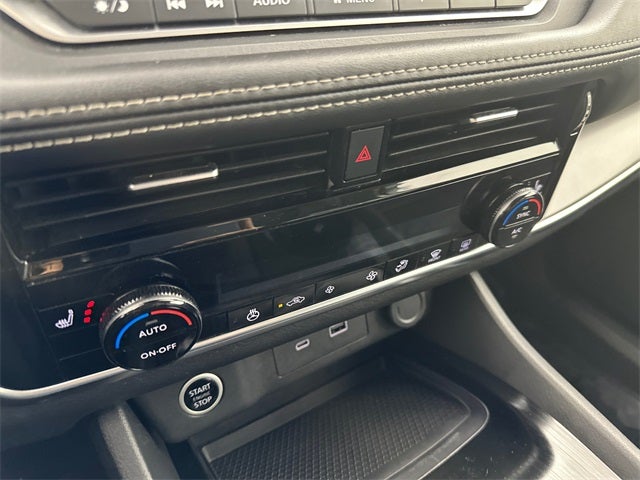 2023 Nissan Rogue SV Premium Package