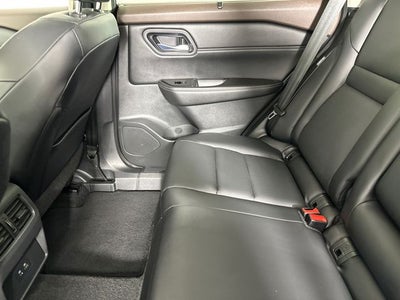 2023 Nissan Rogue SV Premium Package