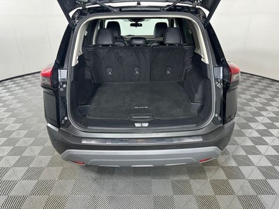 2023 Nissan Rogue SV Premium Package