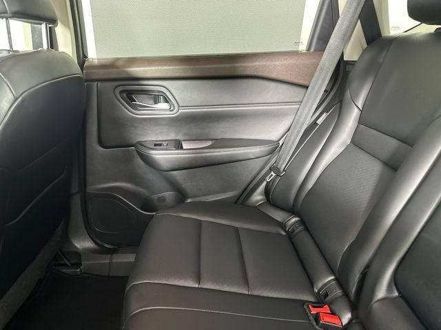 2023 Nissan Rogue SV Premium Package