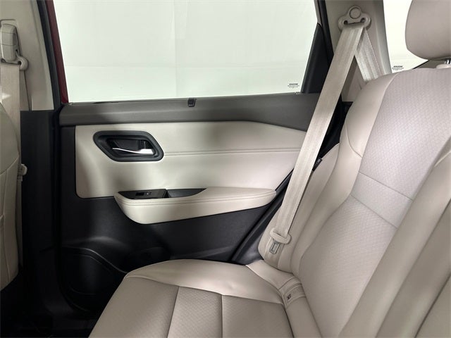 2023 Nissan Rogue SV Premium Package