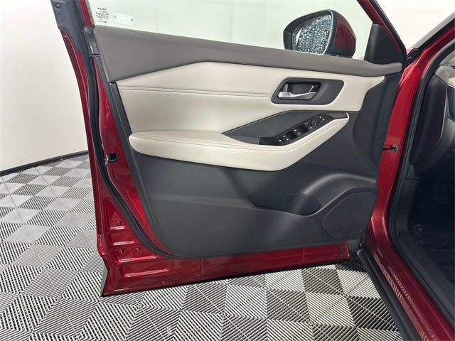 2023 Nissan Rogue SV Premium Package