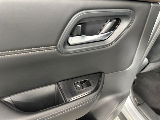 2023 Nissan Rogue SV Premium Package