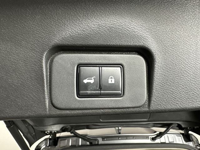 2023 Nissan Rogue SV Premium Package