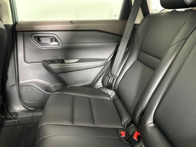 2023 Nissan Rogue SV Premium Package