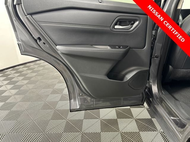 2024 Nissan Rogue SL Premium Package