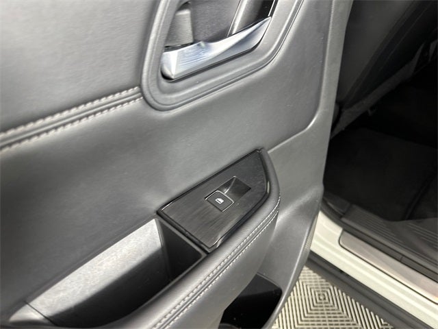 2023 Nissan Rogue SL Premium Package