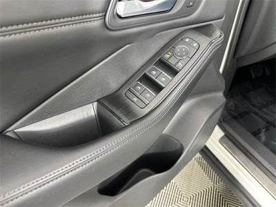 2023 Nissan Rogue SL Premium Package