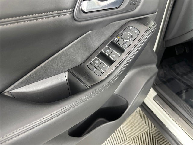 2023 Nissan Rogue SL Premium Package