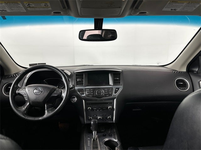 2018 Nissan Pathfinder SL