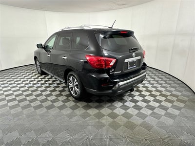 2018 Nissan Pathfinder SL