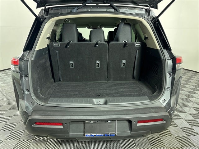 2024 Nissan Pathfinder S