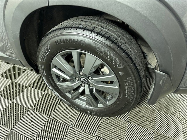 2024 Nissan Pathfinder S