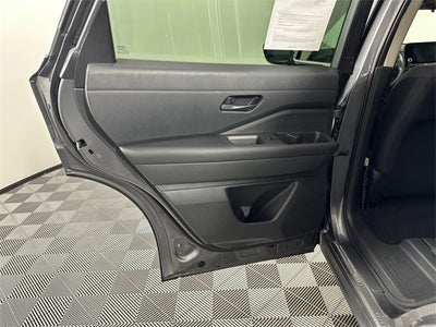 2024 Nissan Pathfinder S