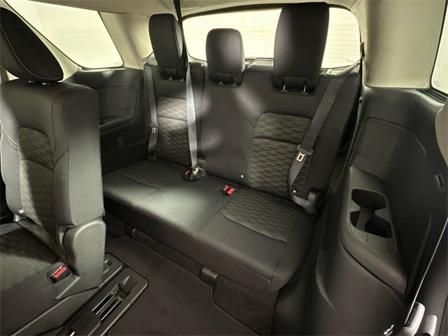 2024 Nissan Pathfinder S