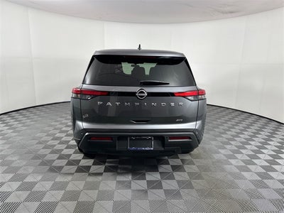 2024 Nissan Pathfinder S