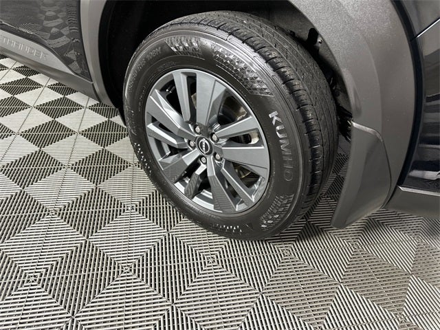 2024 Nissan Pathfinder S