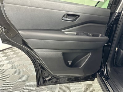 2024 Nissan Pathfinder S