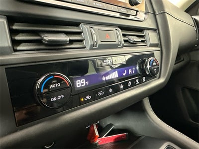 2024 Nissan Pathfinder S