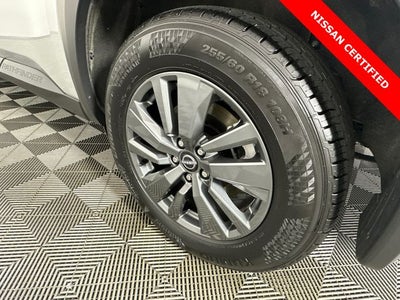 2024 Nissan Pathfinder S