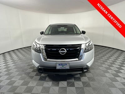 2024 Nissan Pathfinder S