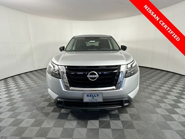 2024 Nissan Pathfinder S
