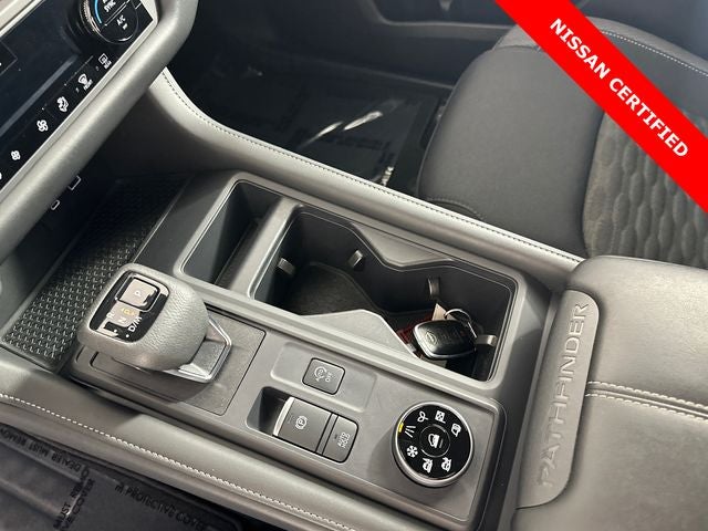 2024 Nissan Pathfinder S