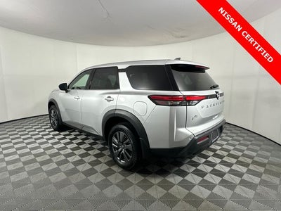 2024 Nissan Pathfinder S