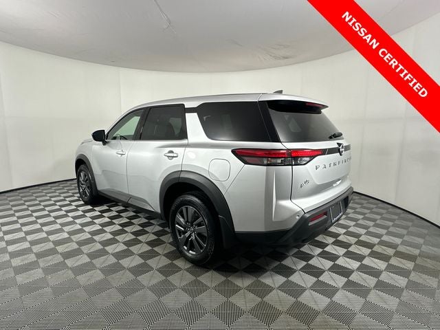 2024 Nissan Pathfinder S