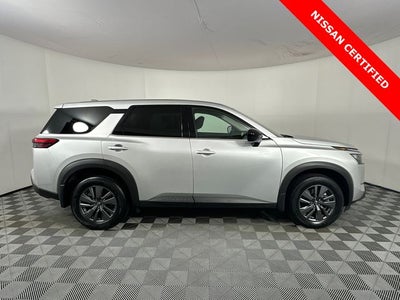 2024 Nissan Pathfinder S
