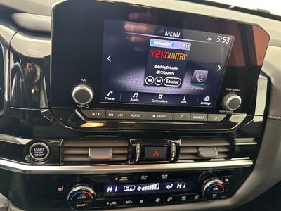 2023 Nissan Pathfinder SV Premium Package