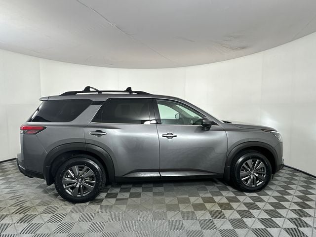 2023 Nissan Pathfinder SV Premium Package