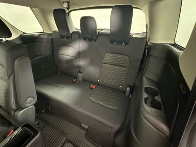 2023 Nissan Pathfinder SV Premium Package