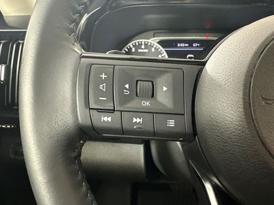 2023 Nissan Pathfinder SV Premium Package