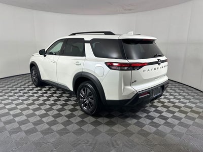 2023 Nissan Pathfinder SV Premium Package