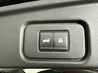 2023 Nissan Pathfinder SV Premium Package