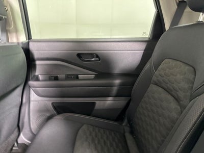 2023 Nissan Pathfinder SV Premium Package
