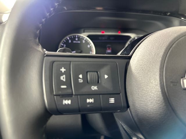 2023 Nissan Pathfinder SV Premium Package