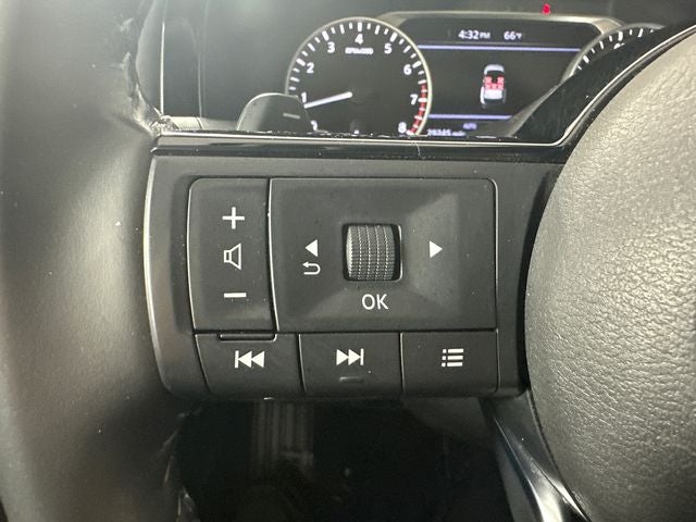 2023 Nissan Pathfinder SV Premium Package