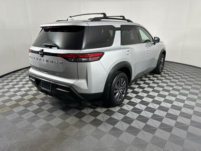 2023 Nissan Pathfinder SV Premium Package