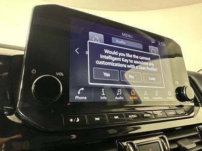 2023 Nissan Pathfinder SL