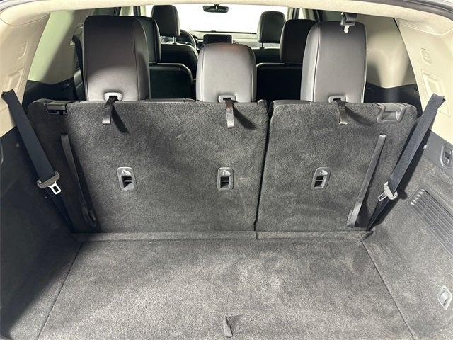 2023 Nissan Pathfinder SL Premium Package