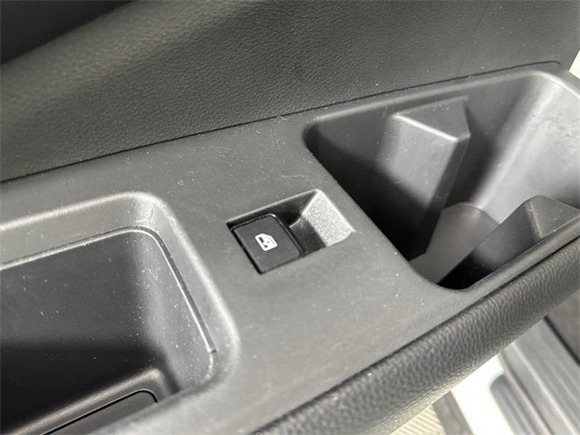 2023 Nissan Pathfinder SL Premium Package