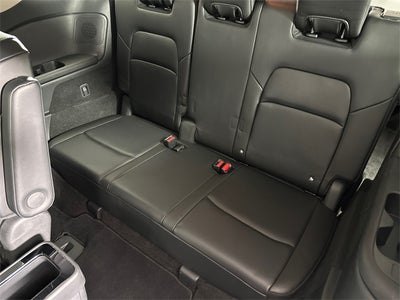 2023 Nissan Pathfinder SL Premium Package