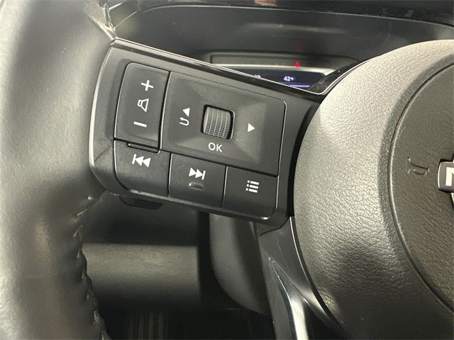 2023 Nissan Pathfinder SL Premium Package